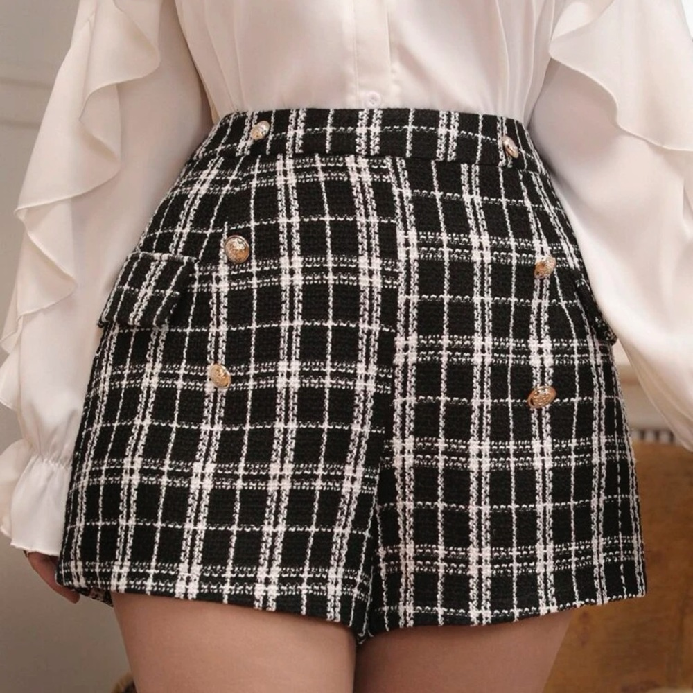 checkered shirts with gold buttons (zipper on the side)